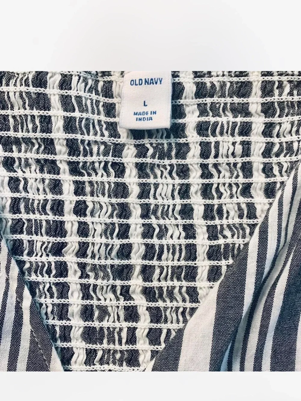Old Navy lightweight wrap